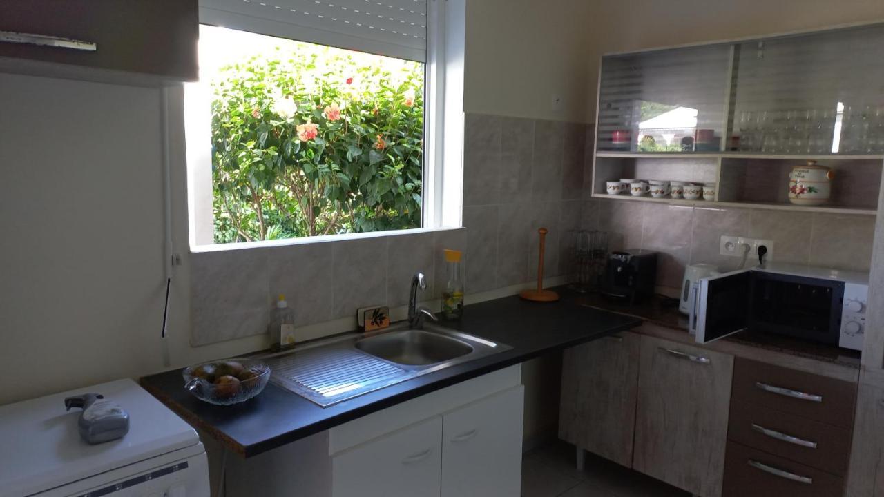 Vieux-Bourg Charmant Petit T2 Dans Maison מראה חיצוני תמונה